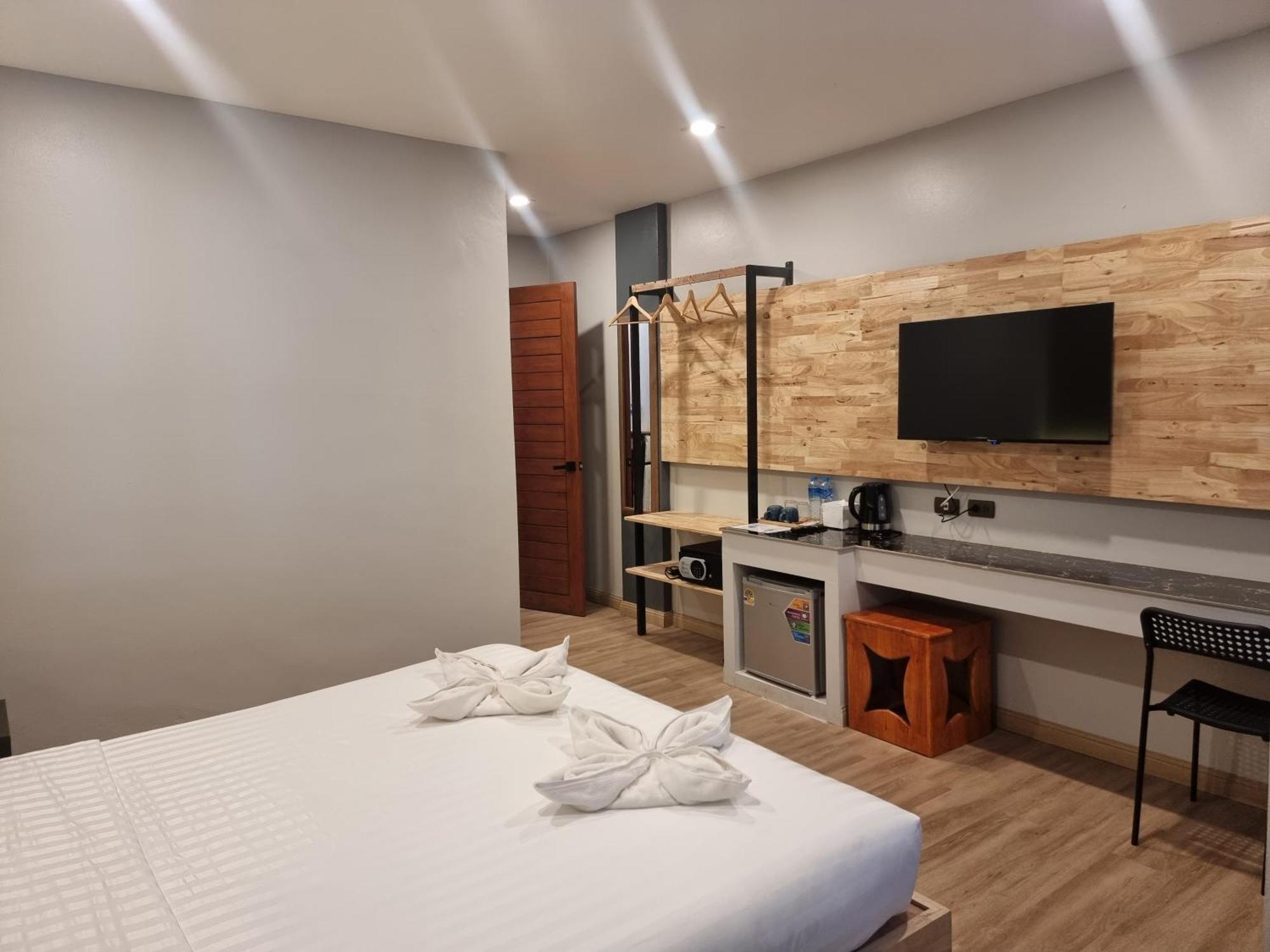 Diva Boutique Hotel Patong Ngoại thất bức ảnh